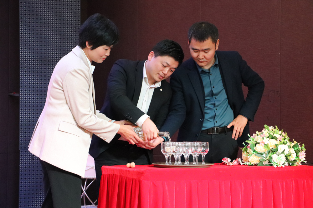 1645856335682484.jpg 賀昭22.jpg